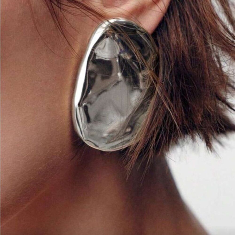 New! Zara Silver Asymmetrical Statement Earrings (1010) NWOT